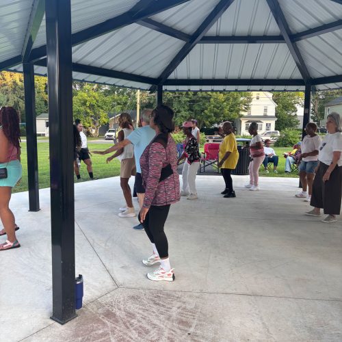 Line Dancing image 2